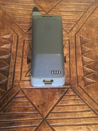 Vintage Motorola Digital Personal Communicator Flip Cell Phone Model 34017NARSA 3