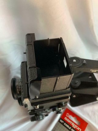 Mamiya C330 professional S twin lens reflex camera (film) with 2 twin lenses 4