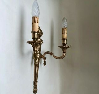 VINTAGE FRENCH GOLD COLOUR NEO CLASSICAL LARGE DOUBLE CANDLE SCONCE WALL LIGHT 2