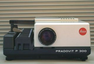 Leica Pradovit P300 Slide Projector With Colorplan 2.  5/90mm Lens