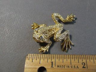 Vintage St John Signed Textured Goldtone Rhinestone Frog Pin (n)