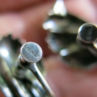 Vintage Sterling Silver Earrings Floral Design Screw Back 6.  3g [4186] 6