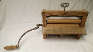 Vintage Antique Wooden Lovell Manufacturing No.  32 Wringer Washer Erie Rollers