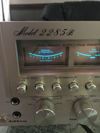 Marantz 2285B AM/FM Stereo Receiver. 2