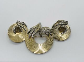 Vintage Gold Tone Boucher Clear Rhinestone Ribbed Circle Pin Brooch Earring Set