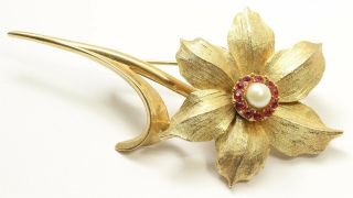 Vintage Marcel Boucher Gold Tone Crystal Rhinestone Narcissus Flower Brooch Pin