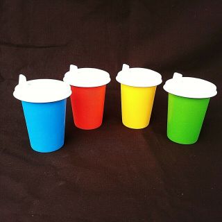 Tupperware 4 Bell Tumblers Sippy Cups Primary Colors Vintage With Domed Lids
