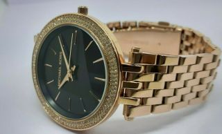 VINTAGE Women ' s MICHAEL KORS MK - 3402 Rose Gold Tone Quartz Wrist Watch 3