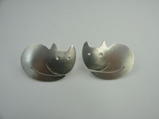 Vtg Anne Harvey Brushed Sterling Silver Cat Post Earrings Pierced Stud Mexico