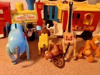 Vintage Fisher Price Little People Play Family Circus Train Complete 3