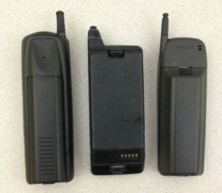 Vintage Motorola - Mitsubishi And Nokia Cell Phones 3