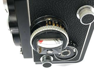 Rolleiflex 3.  5f TLR Camera Model 3 W/ Carl Zeiss f3.  5 Planar 75mm 3