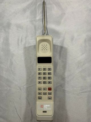 Vintage Motorola Brick Cellphone