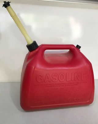 Vintage Gott Gas Can 5 Gallon Vented With Screened Flexible Spout Mod.  1251