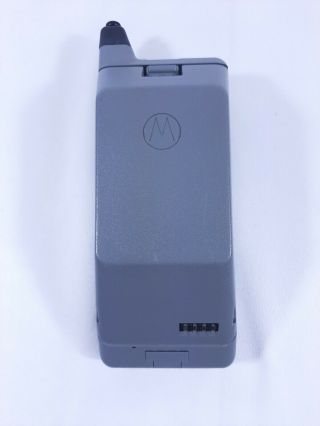 Vintage Motorola Flip Cell Phone 76236CARSA - Not - No Charger 3