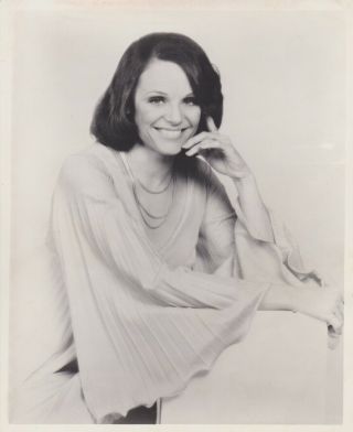 1975 Vintage Press Photograph Valerie Harper