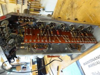 McIntosh MC240 Stereo Power Amplifier 9