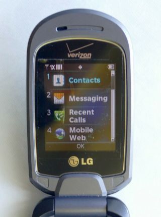 Verizon LG VN150 PP Revere Cell Phone Clamshell Flip Phone CDMA Qualcomm 2