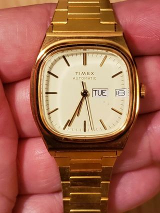 Mens Goldtone Vintage Timex Automatic Day/date Watch
