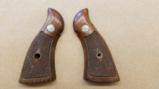 Vintage Smith And Wesson S&w K Frame Square Butt Diamond Grips Very Rare