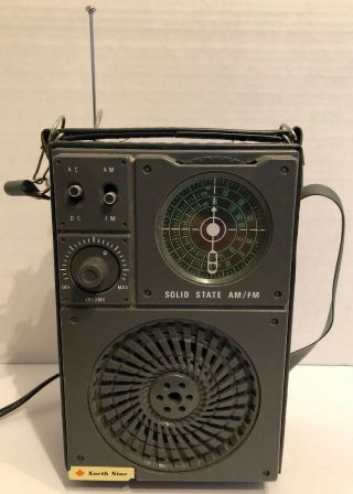 Vintage North Star Solid State A.  M.  Fm Radio 117 Volts 60 Hertz 3.  5 Watts