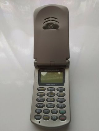 VINTAGE Mercedes Benz Motorola Timeport Startac FLIP PHONE Model Q6820612 5