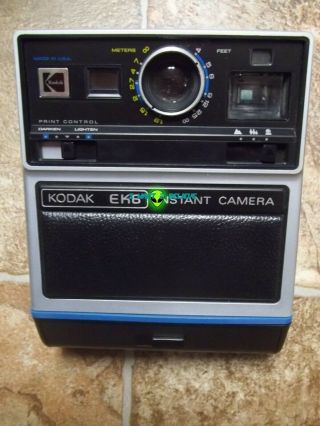 Kodak EK6 Instant Camera with tele disc,  Print Pouch Bag 1970 ' s Vintage 2