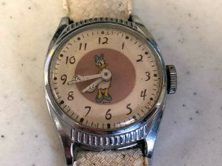 Vintage Rare Collectible Us Time Daisy Duck Character Mechanic Watch Runs