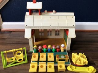 Vintage Fisher Price Little People 923 Play Family School House Accessories