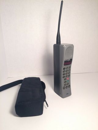 Motorola America Series Vintage Brick Cellular Phone