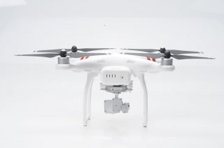 DJI Phantom 3 Standard Quadcopter Drone 3 - Axis Gimbal 2.  7K Camera 0LX 2