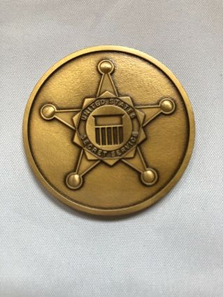 VTG Secret Service Agent Challenge Coin Department of the Treasury - America Flag 3