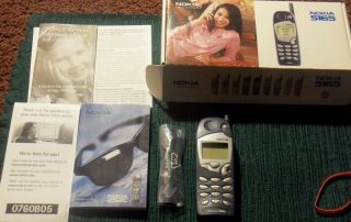 Vtg Retro Nokia 5165 Digital Cell Phone W Orig.  Box Book Black