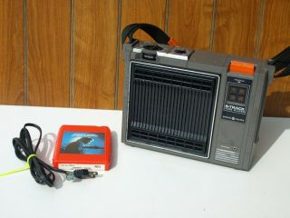 Vintage 1974 General Electric Model 3 - 5505a Portable 8 Track Tape Player & Tape