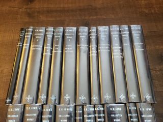 Collected of C.  G.  Jung Complete 20 Volumes in 21 Books plus Vol A 22 Total 2