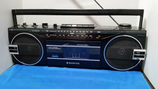 Sanyo Vintage Single Cassette AM/FM Stereo Boombox Player Recorder Black M7022 5