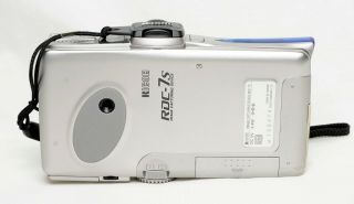 Ricoh RDC - 7s Vintage Digital Camera (2001) w/32mb Smartmedia 3