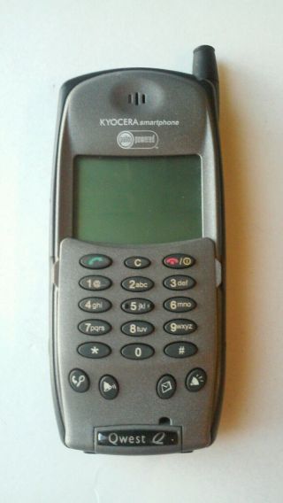 KYOCERA QCP - 6035 Smartphone Palm Powered Flip Cell Phone (, As - Is) 3