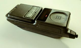 Vintage Motorola Flip Cell Phone Century Cellunet 34013WARSA Powers On 2