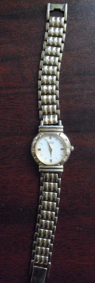 Vintage Citizen Quartz Stainless Steel Gold Tone Womens Wrist Watch