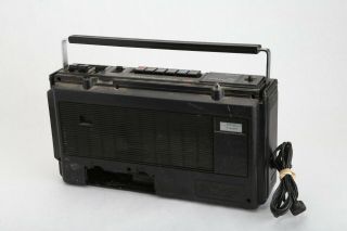 Vintage Sanyo AM/FM RADIO CASSETTE PLAYER RECORDER Model M 9902 6
