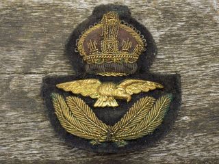 Vintage Ww2 Royal Air Force Raf Officers Kc Bullion Cap Badge