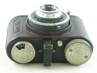 C.  1933 Kochmann KORELLE 35mm Half Frame Reddish Brown Bakelite Compact Camera 3