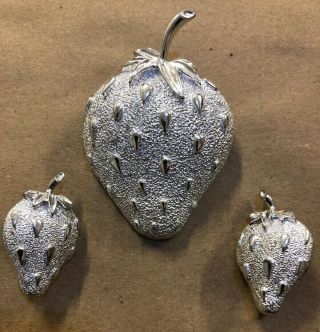 Signed Sarah Cov Vintage Silver Tone Strawberry Brooch Pin & Earrings Set D20