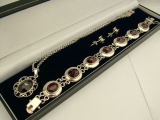 Vintage Uk Solid 925 Sterling Silver Red Stone Bracelet Necklace Earring Set Peb