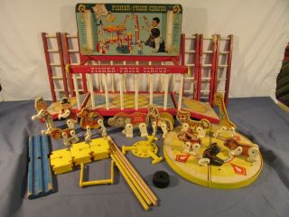 Vintage 1962 Fisher Price Wooden Traveling Circus 900