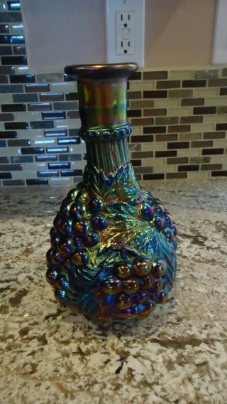 Vintage Early Mid 1900 Imperial Grape Carnival Glass Art Vase Wine Decanter