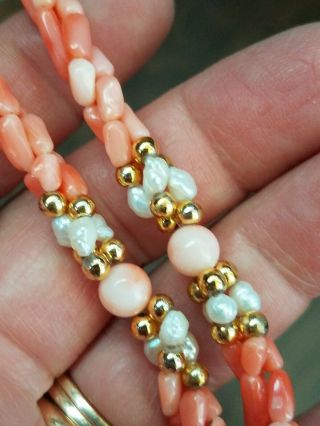 Vintage 16in Coral And Pearl Necklace