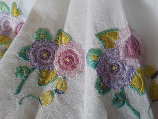 Vintage Hand Embroidered Linen Tablecloth Floral Vgc Flowers Art Deco Embroidery
