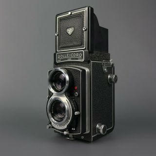 Rolleicord V Model K3C 1954 Twin Lens Reflex (TLR) Camera 75mm 4.  5 Xenar 4
